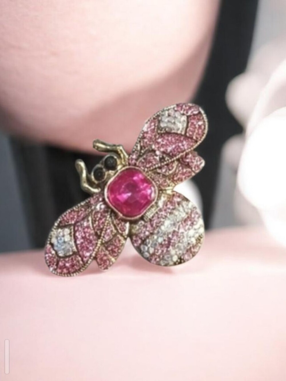 Pink Crystal Bee Brooch - Elegant Women's Jewelry - Picture 2 of 5